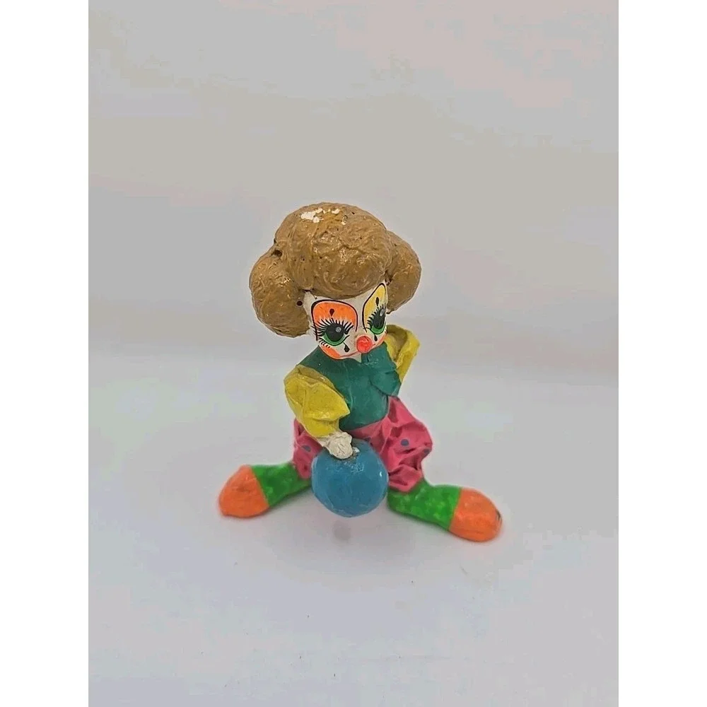 VTG Paper Mache Clown Bowling Whimsical Circus Decor